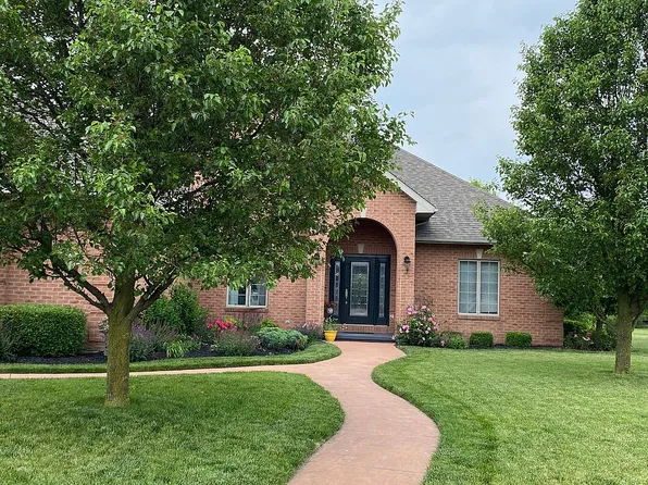 661 Ash St, Saint Henry, OH 45883