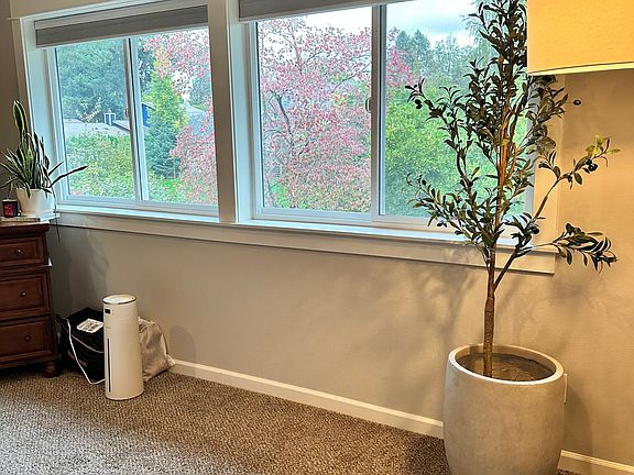 3rd image of 10442 SE 51st Ave