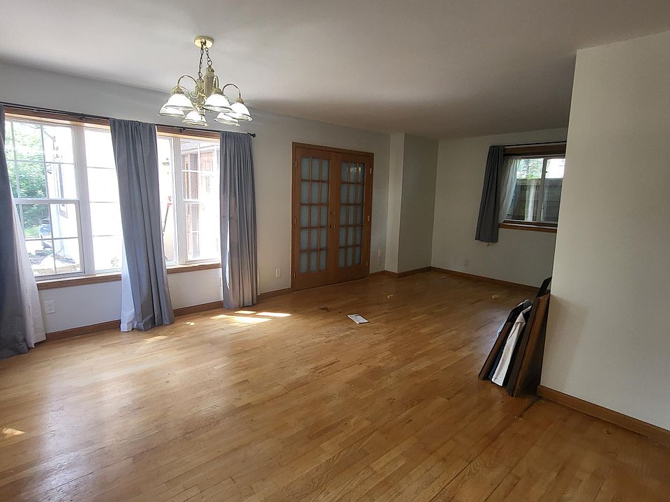 1st image of 515 2nd Ave SW APT 1