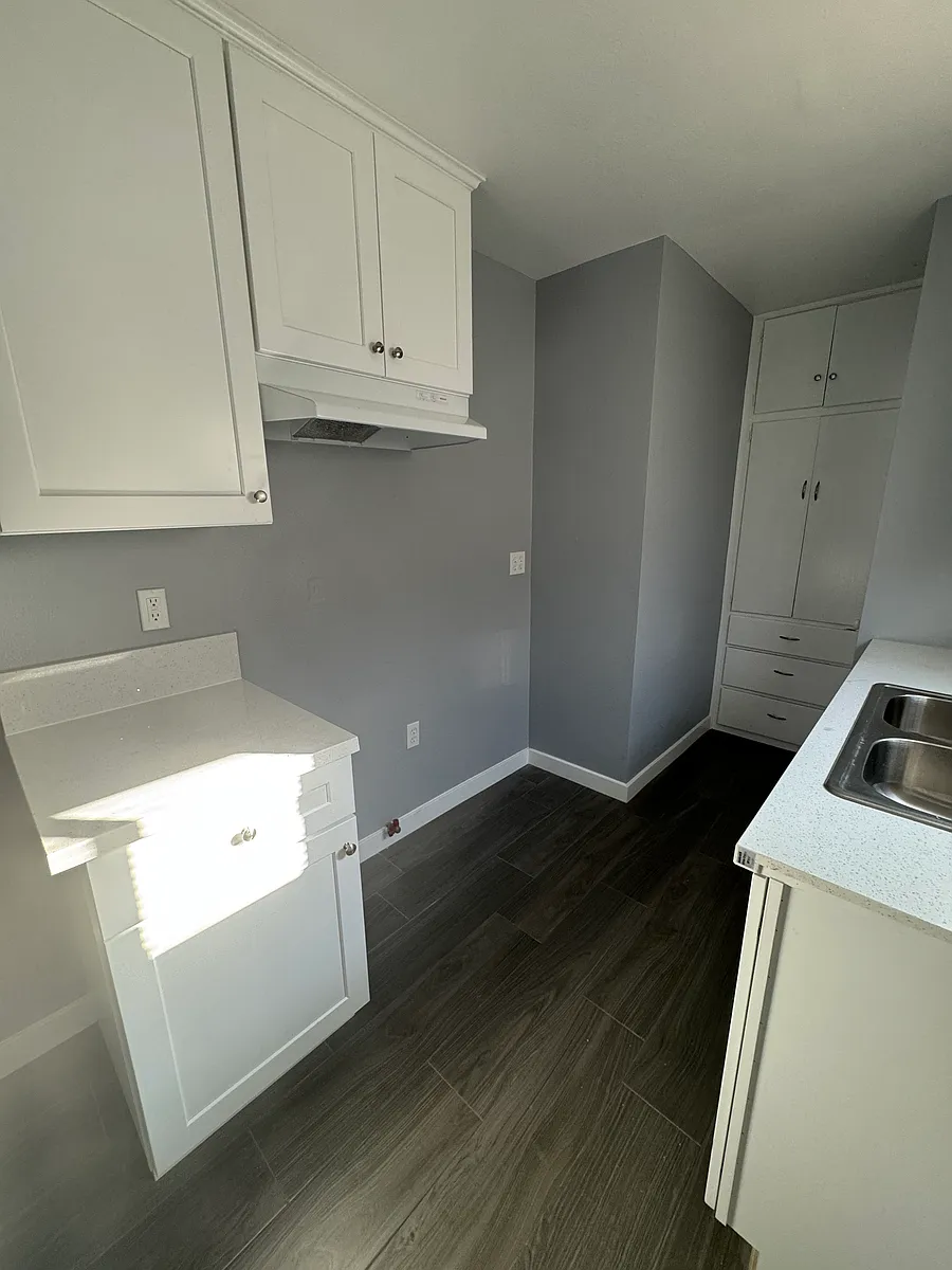 Building Photo - 7107 Chanslor Ave #7107