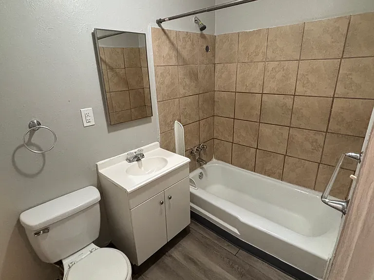 1726 Clemson Dr — Photo 6