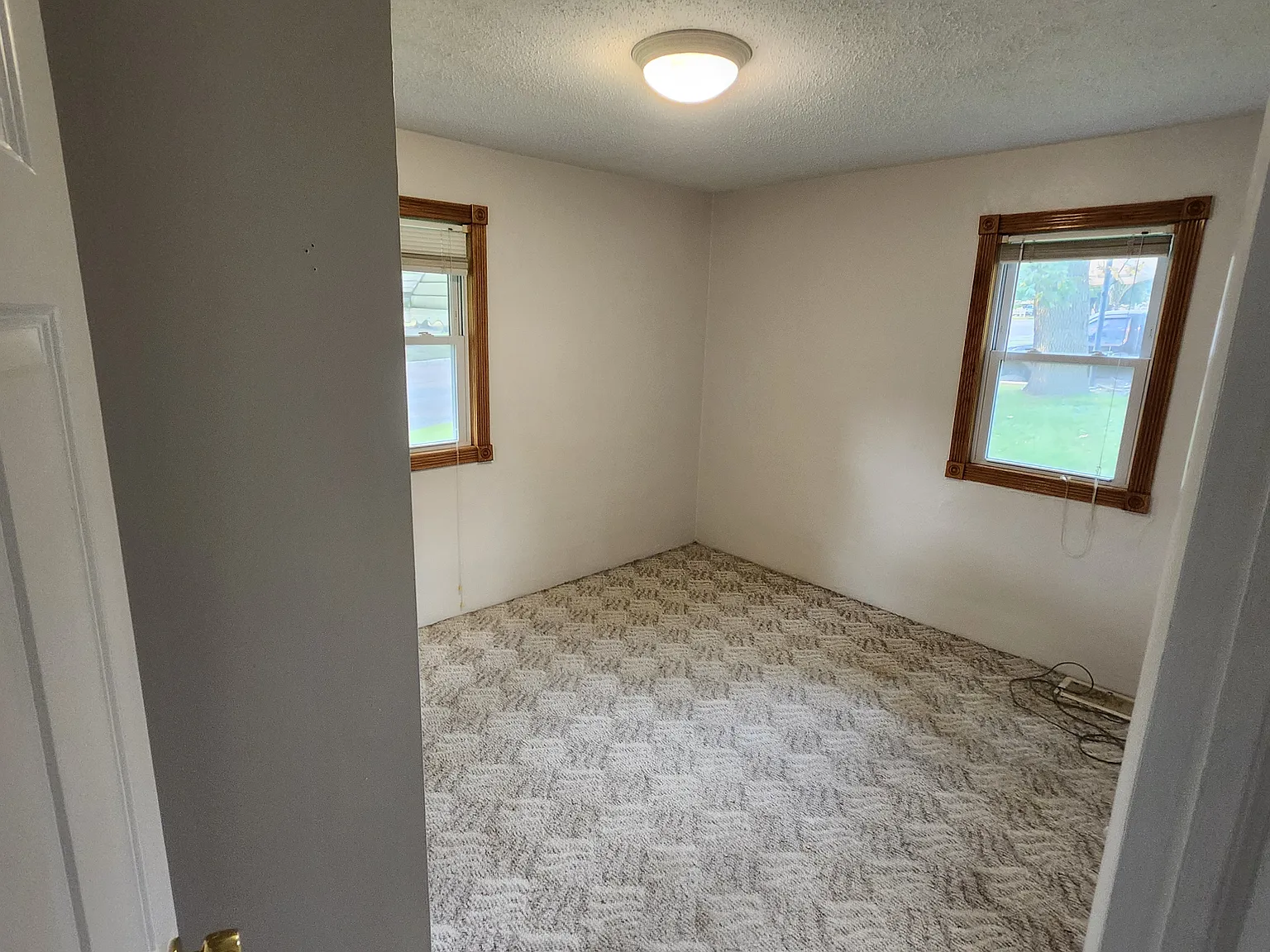 2 bed, 784 sqft, $1,190 — Photo 4