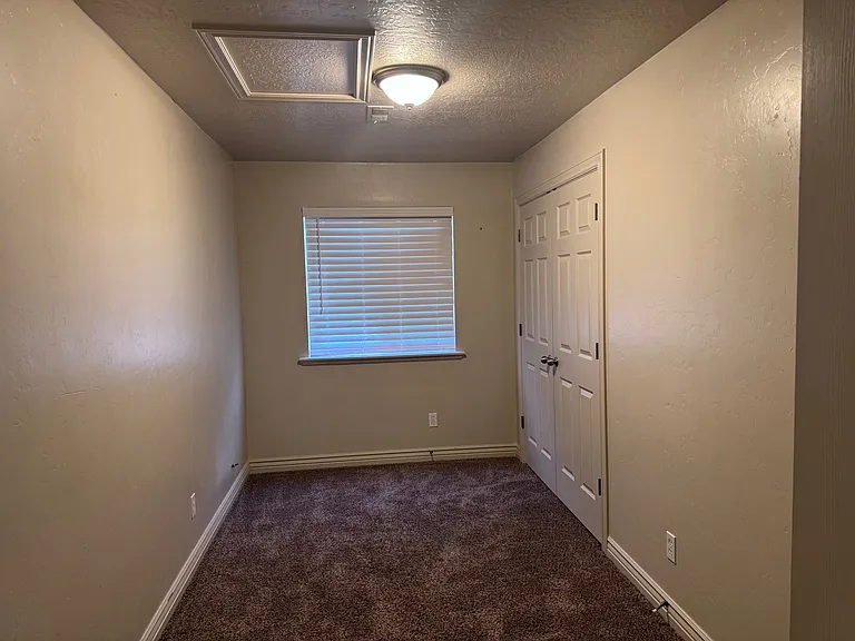 580 S Center St #7 — Photo 9