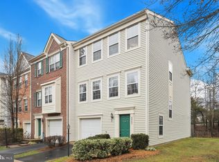6907 Traditions Trl, Gainesville, VA 20155