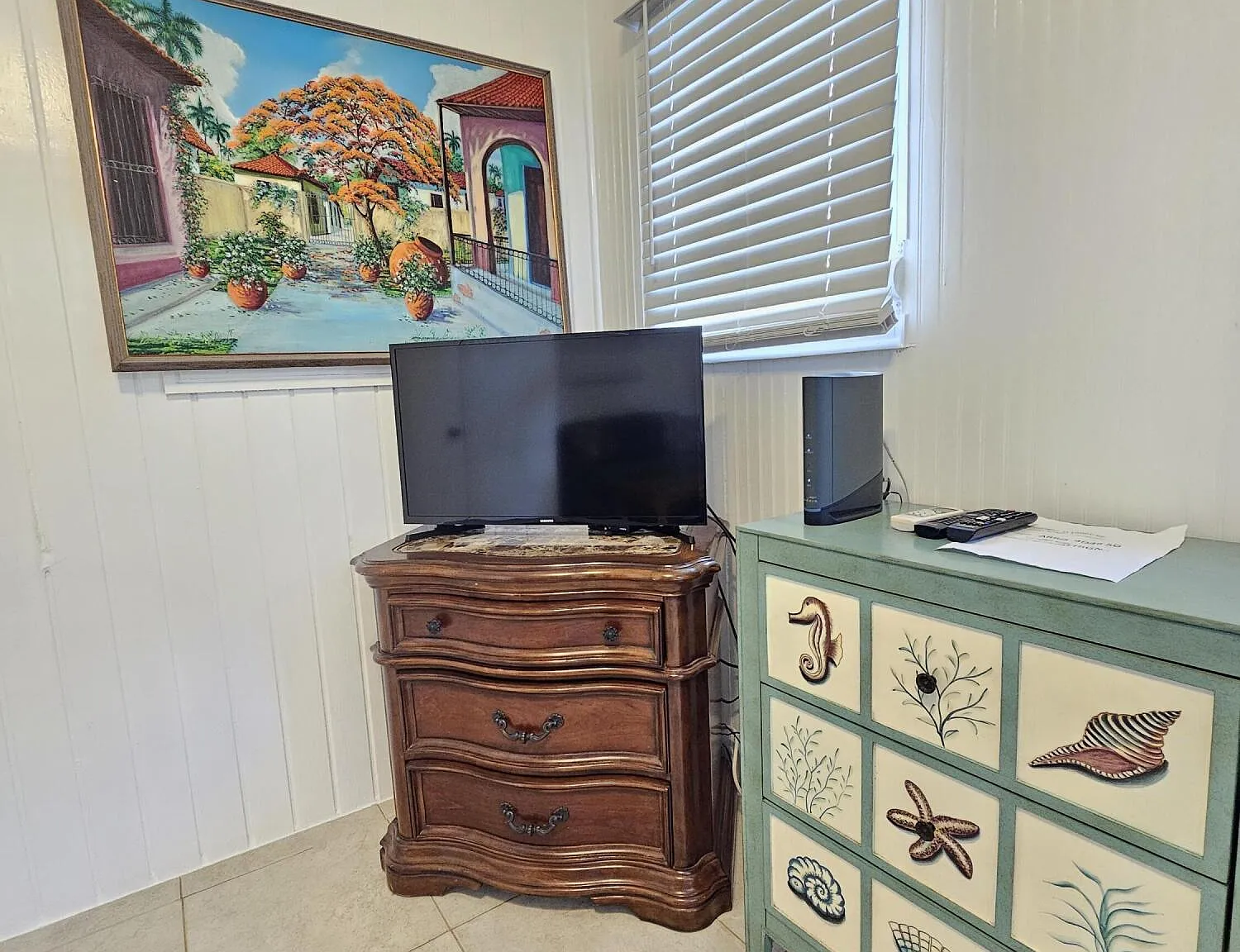 1 bed, $2,400 — Photo 4