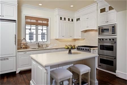 4th image of 4608 Abbott Ave #108