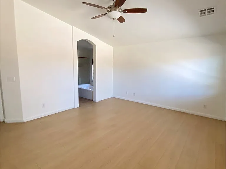 2266 Smokey Sky Dr — Photo 27