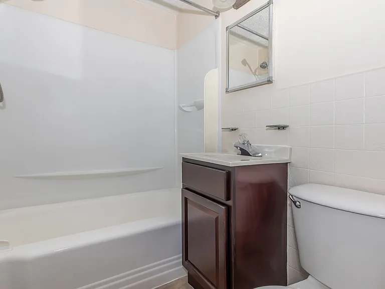Glen Park Townhomes — Photo 41
