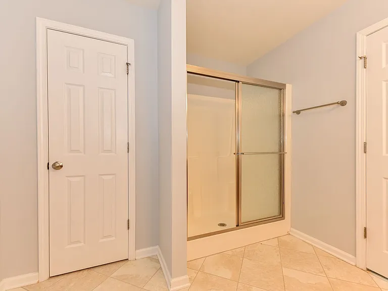 5011 Harness Ln — Photo 19