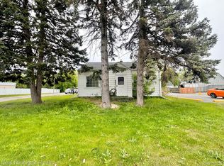 3074 E Atherton Rd, Burton, MI 48529