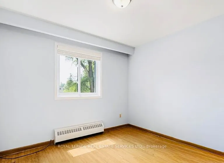 50 Peter St N #2 — Photo 3