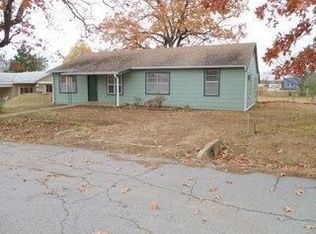 1003 Rogers Ave, Poteau, OK 74953