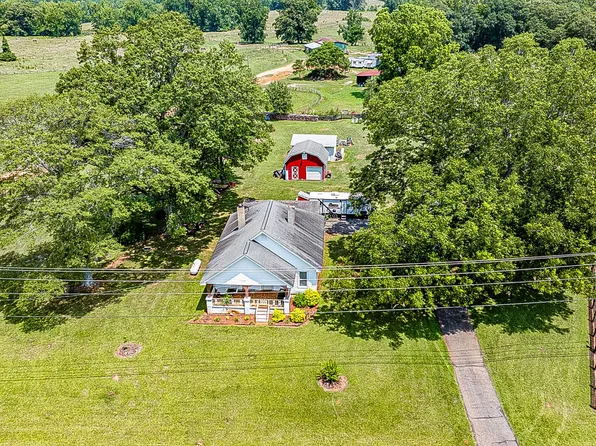 2024 Lone Oak Rd, Grantville, GA 30220