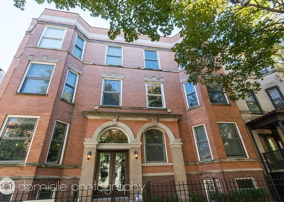 1st image of 815 W Newport Ave #1RB
