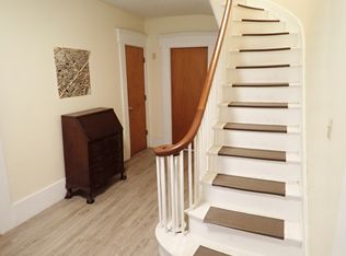 140 School St APT 1, Waltham, MA 02451