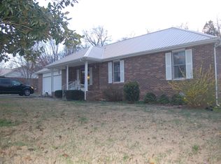 110 Abbott Ln, Estill Springs, TN 37330