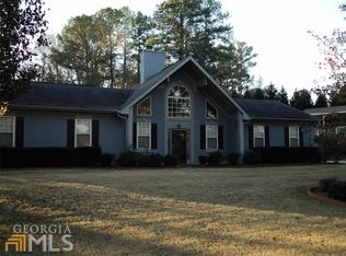 3453 Linecrest Rd, Ellenwood, GA 30294