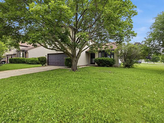 4th image of 983 Valleyview Dr