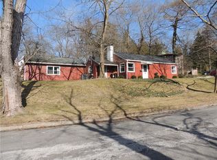 216 Valley Rd, Ithaca, NY 14850