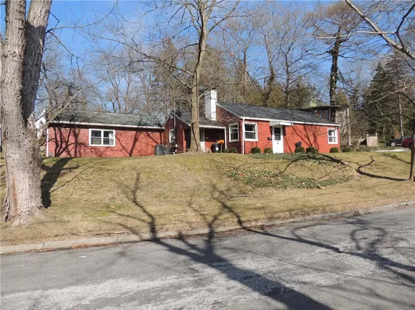 216 Valley Rd, Ithaca, NY 14850