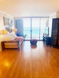 6767 Collins Ave APT 1701, Miami Beach, FL, 33141