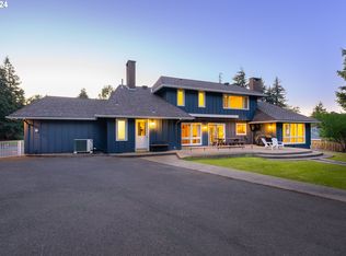 461 Thora Circle Dr, Winchester, OR 97495