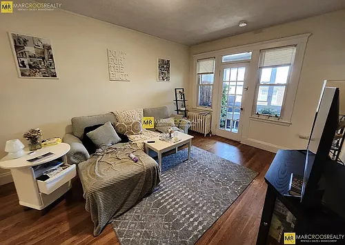 11 Melvin Ave Photo 1