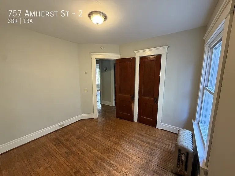 757 Amherst St #2 — Photo 6