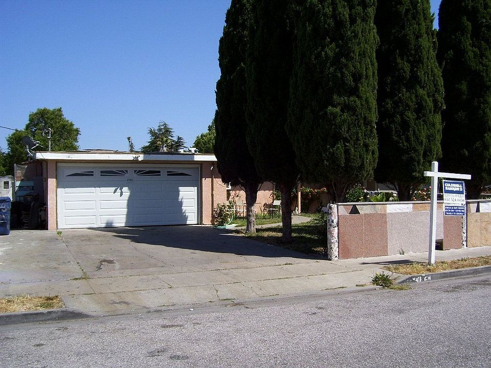 1st image of 2784 Gonzaga St