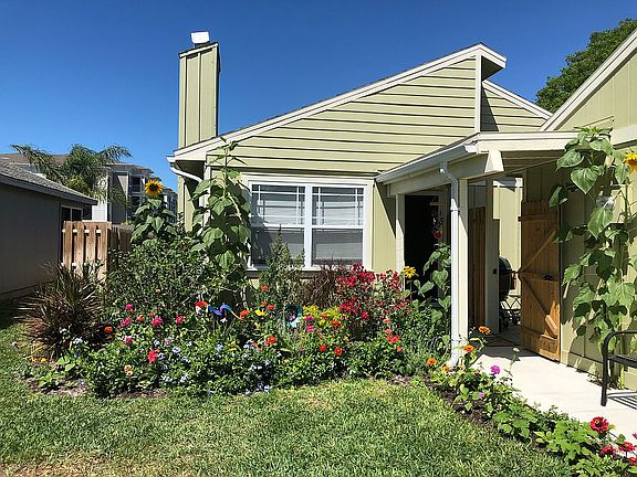 2nd image of 1010 Willowood Ln