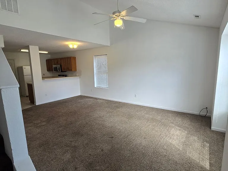 4401 Jeana Ct — Photo 2
