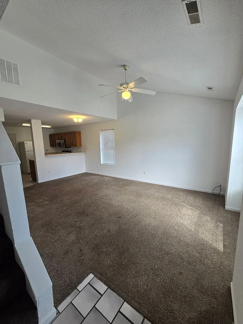 Building Photo - 4401 Jeana Ct