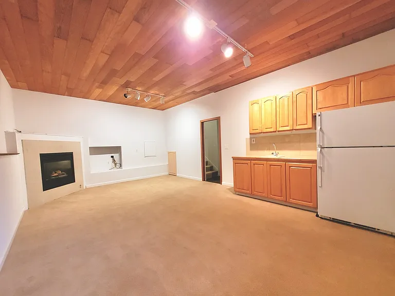 13305 NE 117th Way — Photo 10