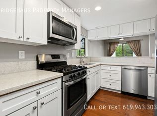 1095 Shadowridge Dr Unit 136, Vista, CA 92081