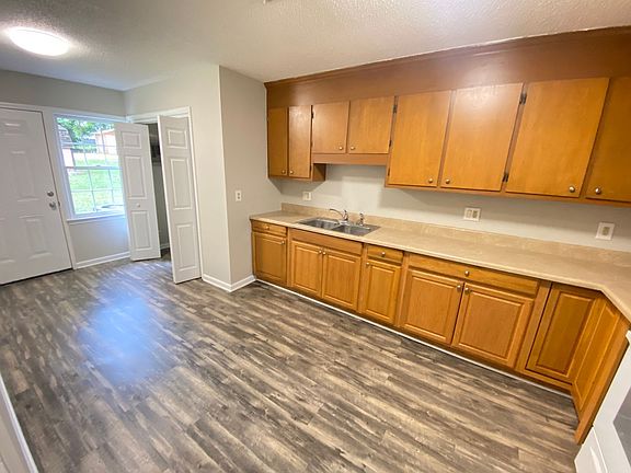 4th image of 400 Stockton St #408
