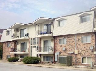 2601 W 61st Pl #2-02, Merrillville, IN 46410