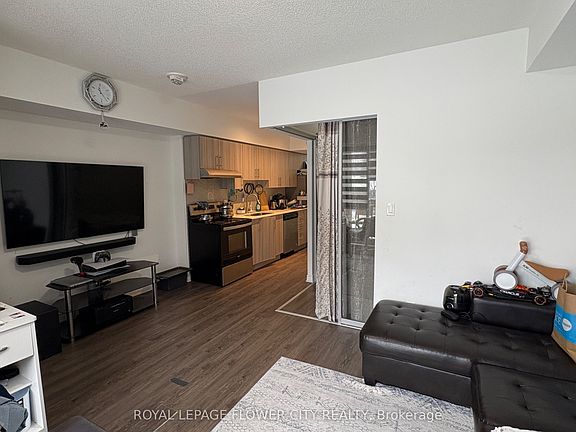 5th image of 1 Falaise Rd #206