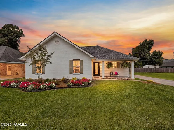 309 Cheyenne Cir, Scott, LA 70583