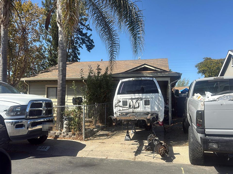 1st image of 701 Jane Ct