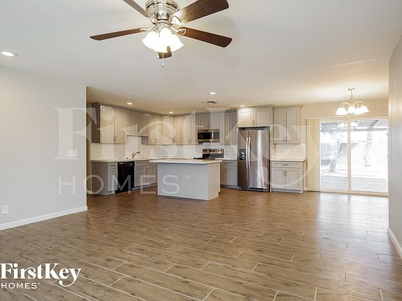 4th image of 2434 E Karen Dr