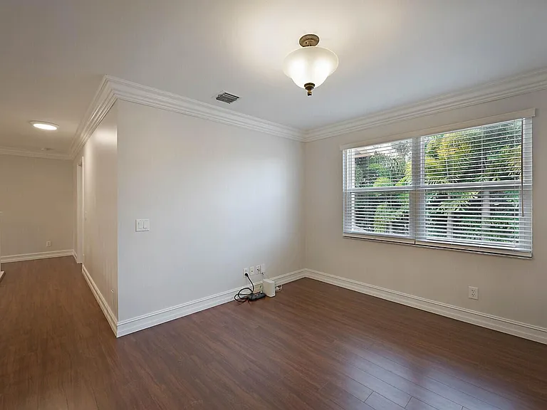 9485 Baritone Ct — Photo 27