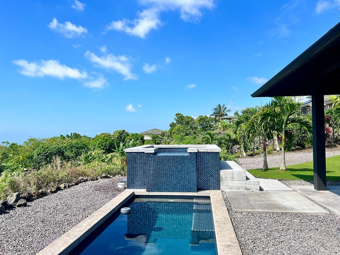 Luxury dod style 3 bedroom with pool & spa in a gated community! — Photo 2