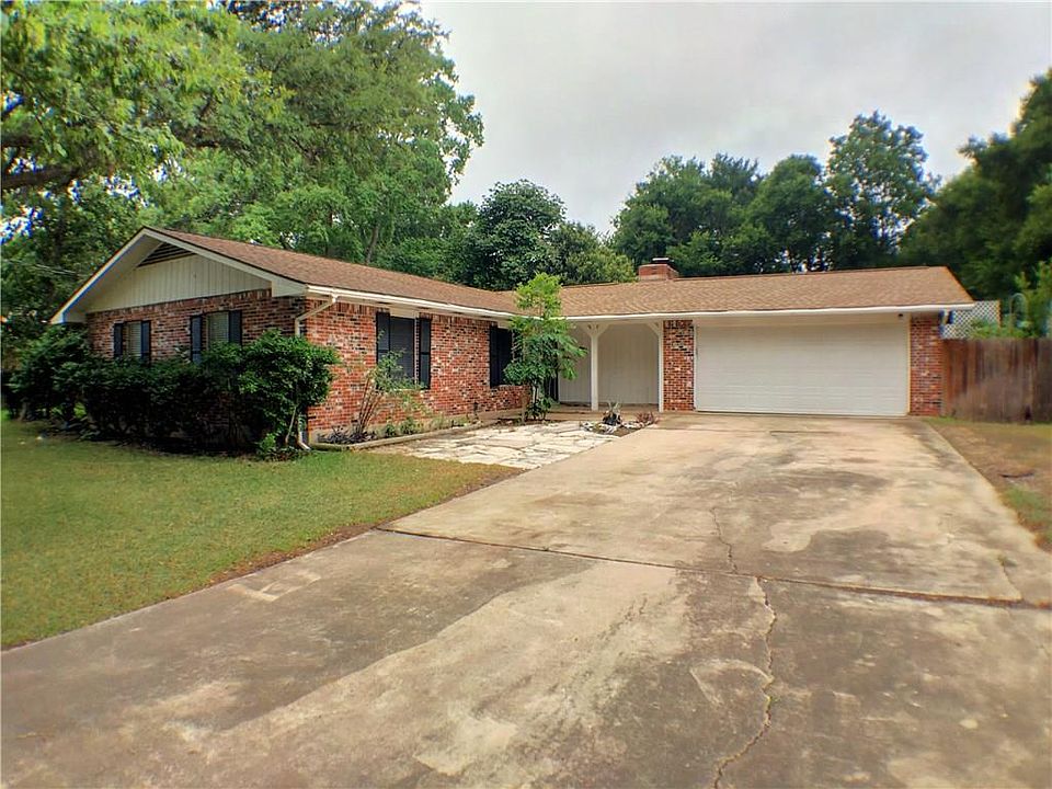 1st image of 5802 Oakclaire Dr