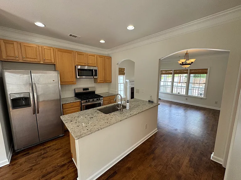 113 Richardson St SE — Photo 6