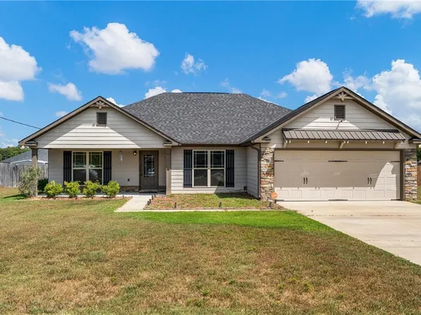 5 Snowshoe Ct, Fort Mitchell, AL 36856