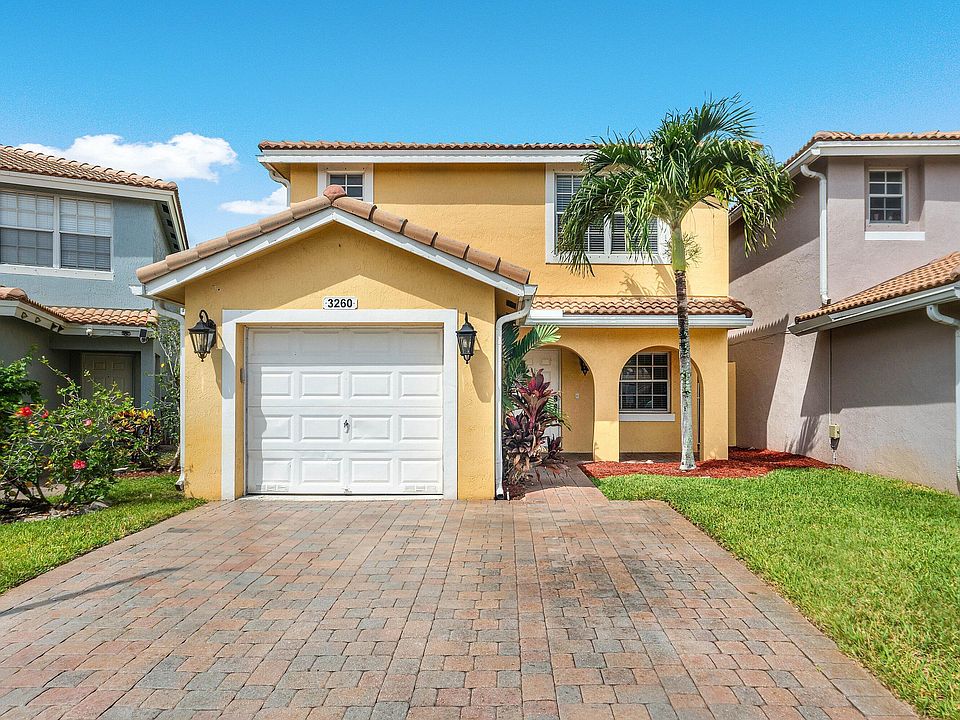 1st image of 3260 Commodore Court