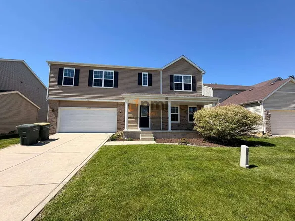 2707 W Wind Dr, Valparaiso, IN 46385