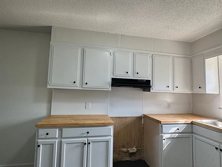 818 Taggart Ave #F — Photo 8