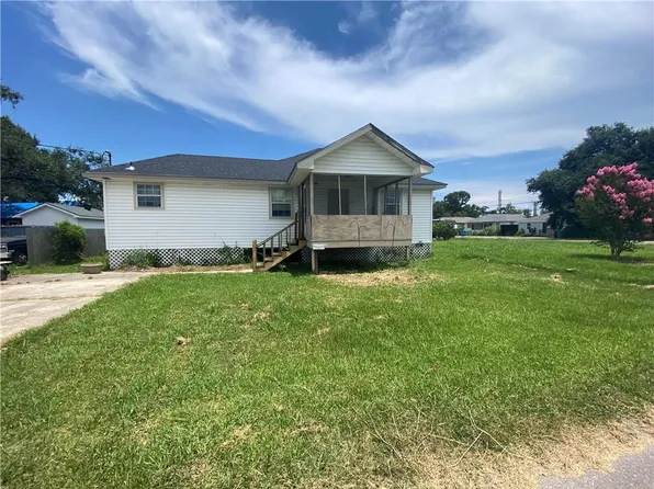 917 4th St, Norco, LA 70079