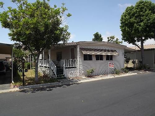1st image of 2550 E Valley Pkwy Space 45